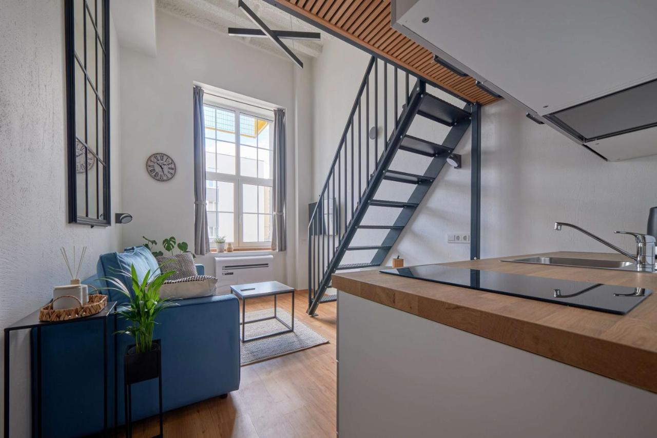Queen Barbora Central Lofts Kaunas Exteriér fotografie